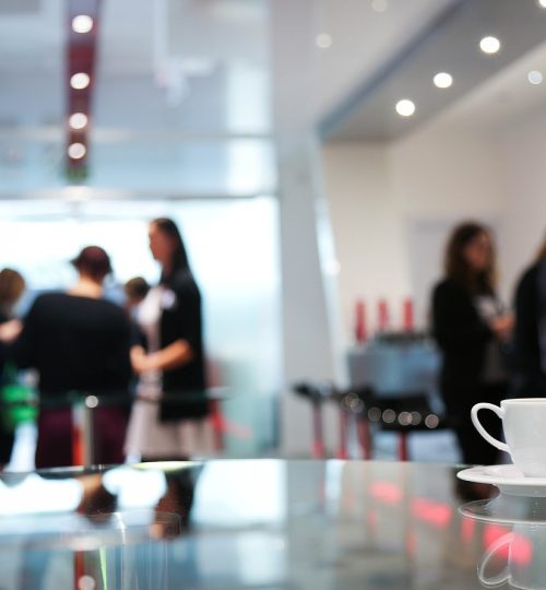coffee break, conference, women-1177540.jpg